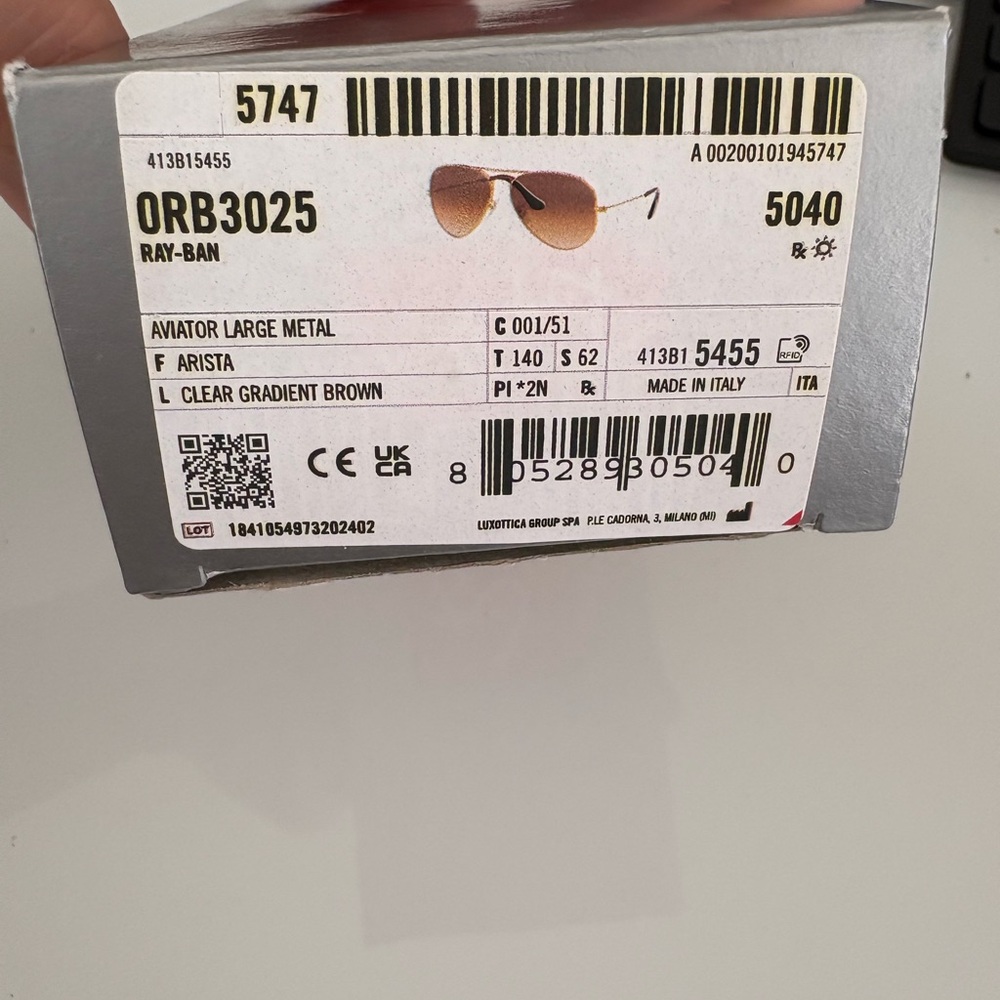 Ray-Ban Gold Aviator Sunglasses with Brown Lenses ORB3025 - Picture 6 of 7
